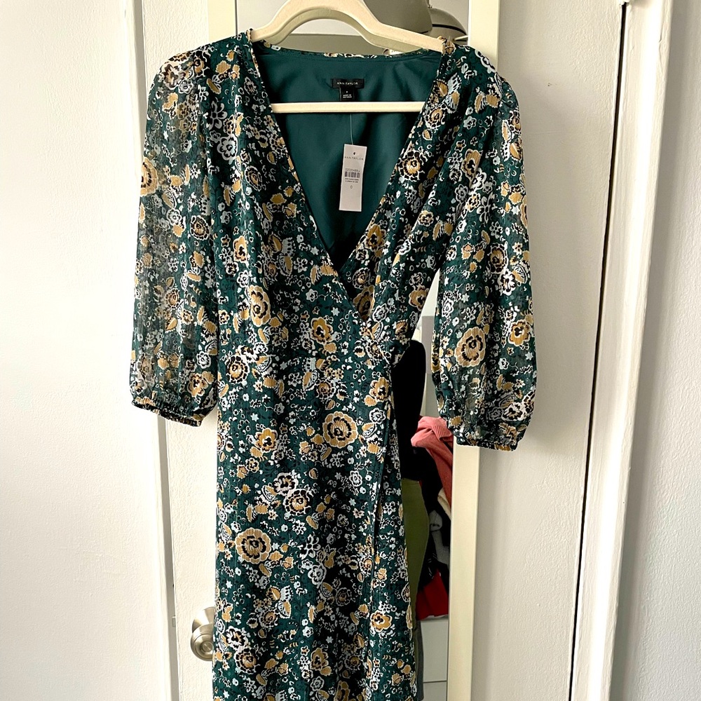 Ann Taylor Floral green wrap dress- size 0